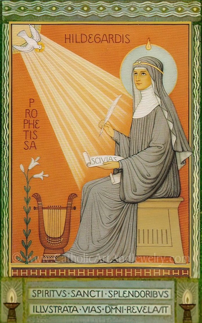 Hildegard von Bingen có những thị kiến (visions) như thế nào và bắt đầu khi nào?